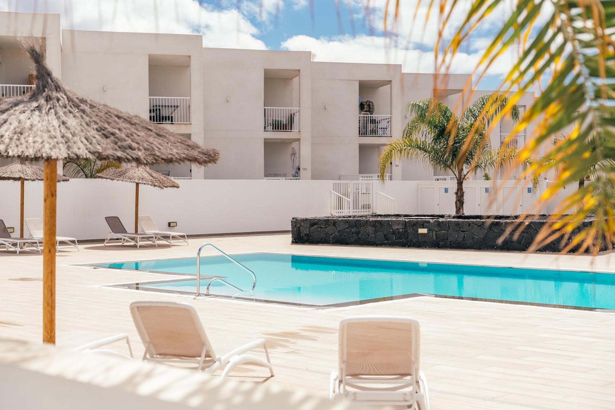 Apto Rebeca By Hh Aa, Wifi & Pool Costa Teguise Zewnętrze zdjęcie